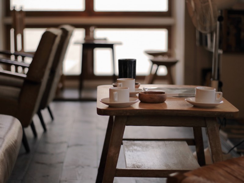 喫茶店とカフェの違いは?喫茶店の特徴をおさえてデザインを決めよう